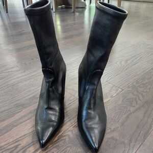 Stuart Weitzman Sz 9.5 Black Stretch Bootie 3.5" Heel